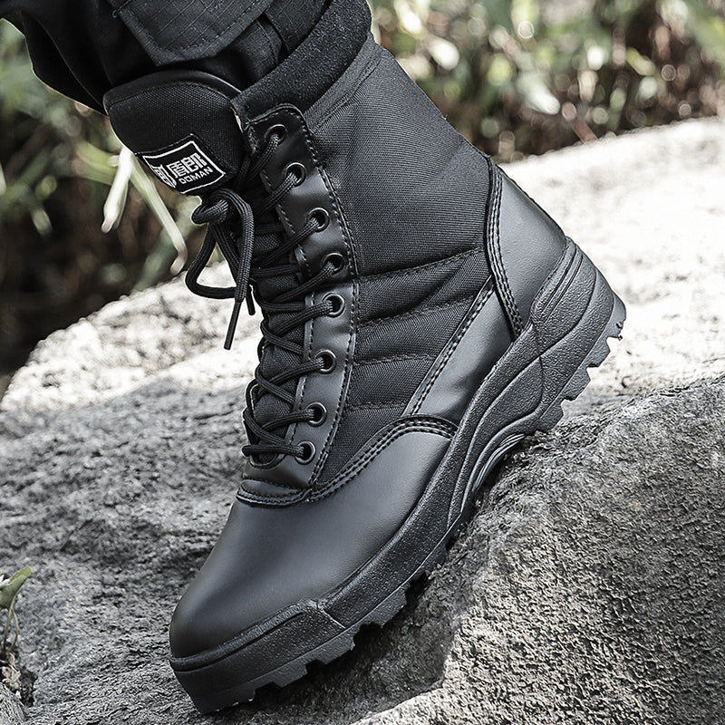 Desert combat boots