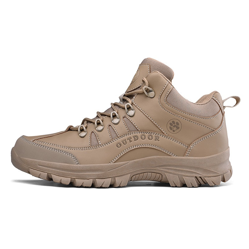 Large size men's hiking shoes