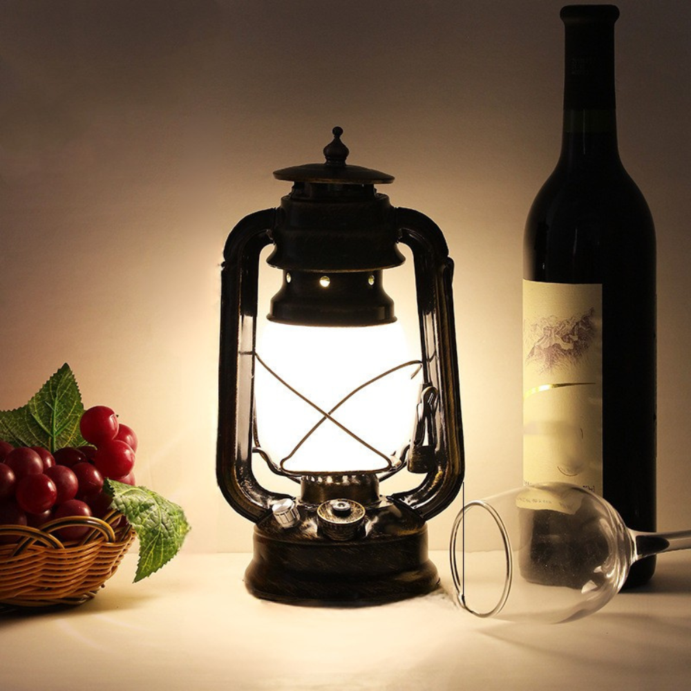 Retro Horse Lantern Outdoor Camping Kerosene Lamp